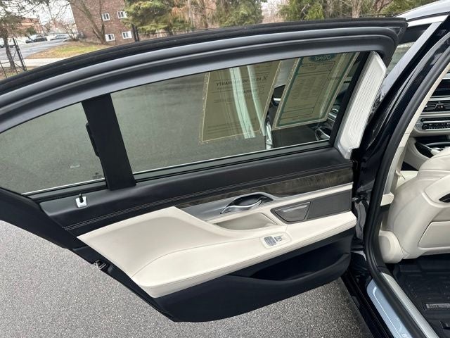 2018 BMW 7 Series 750i xDrive