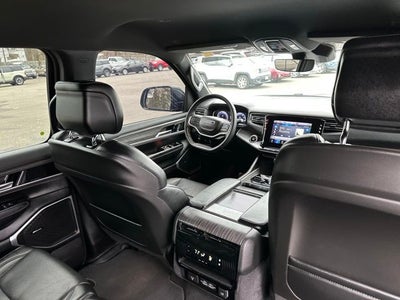 2023 Jeep Wagoneer Series II