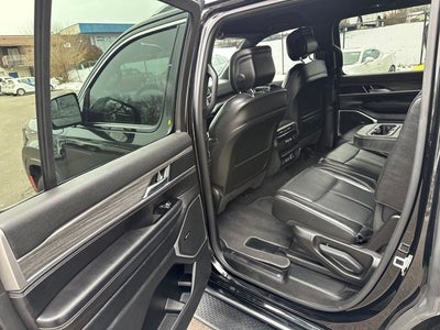 2023 Jeep Wagoneer Series II