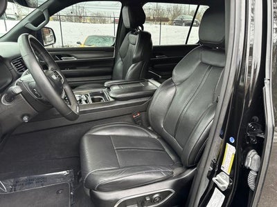 2023 Jeep Wagoneer Series II