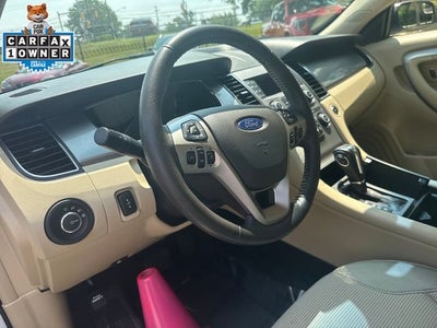 2017 Ford Taurus SEL
