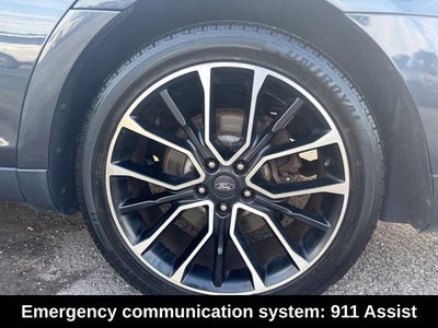 2017 Ford Taurus SEL