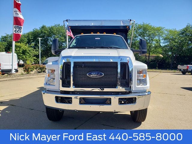 2027 Ford F-750SD Dump Truck