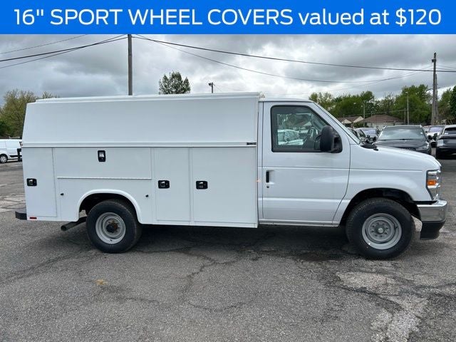 2026 Ford E-350SD Base Cutaway