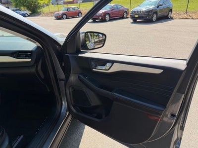 2021 Ford Escape Titanium