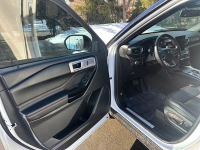 2023 Ford Explorer ST-Line