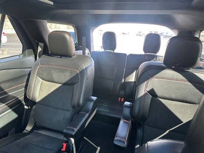 2023 Ford Explorer ST-Line