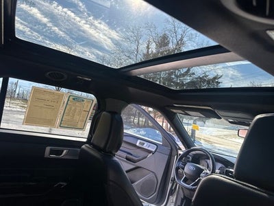 2023 Ford Explorer ST-Line