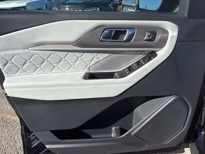 2027 Ford Explorer Platinum