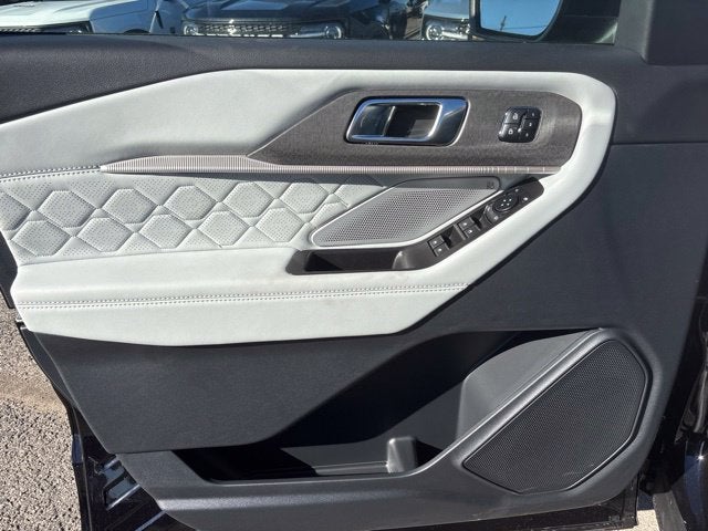 2027 Ford Explorer Platinum