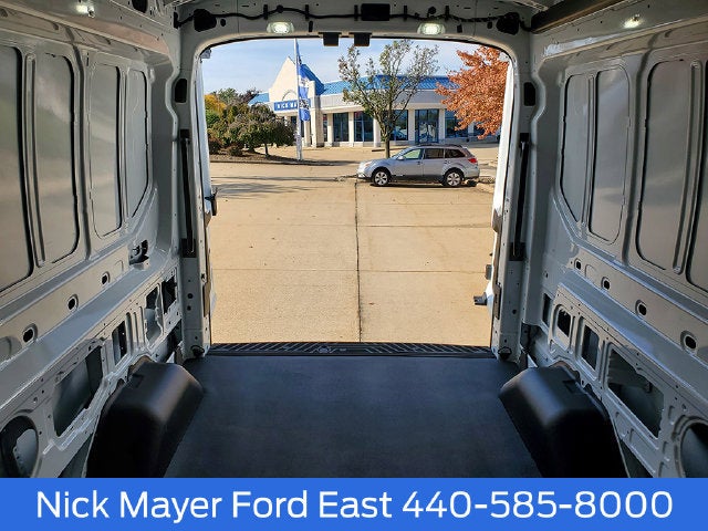 2027 Ford Transit-250 Base