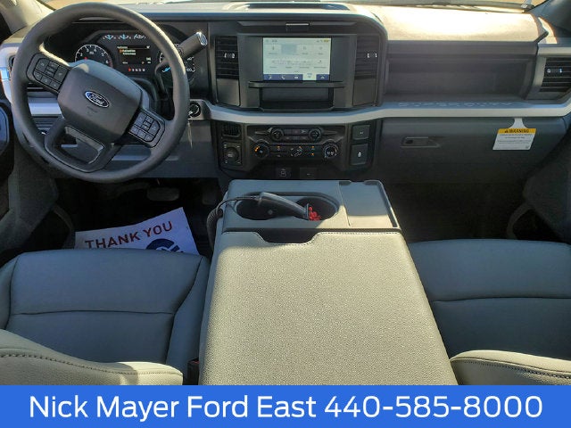 2027 Ford F-350SD XL