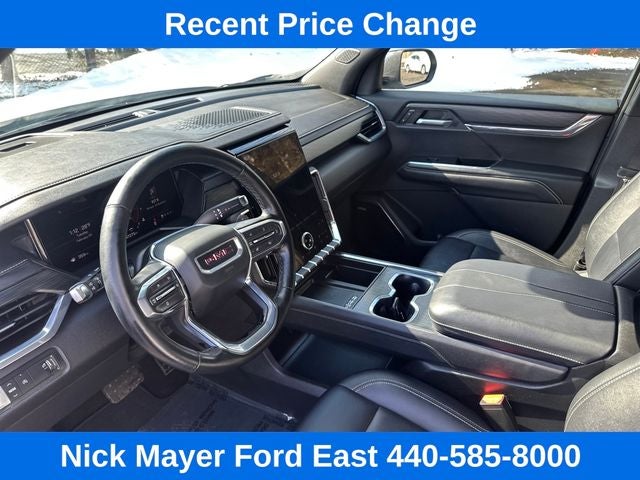 2024 GMC Acadia Elevation