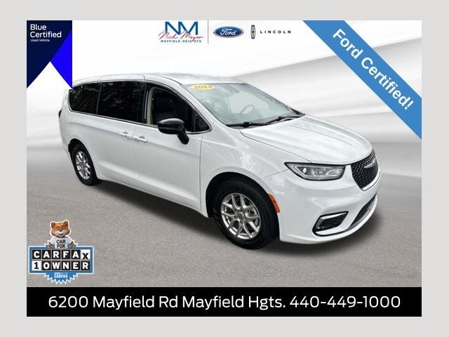 2024 Chrysler Pacifica Touring L