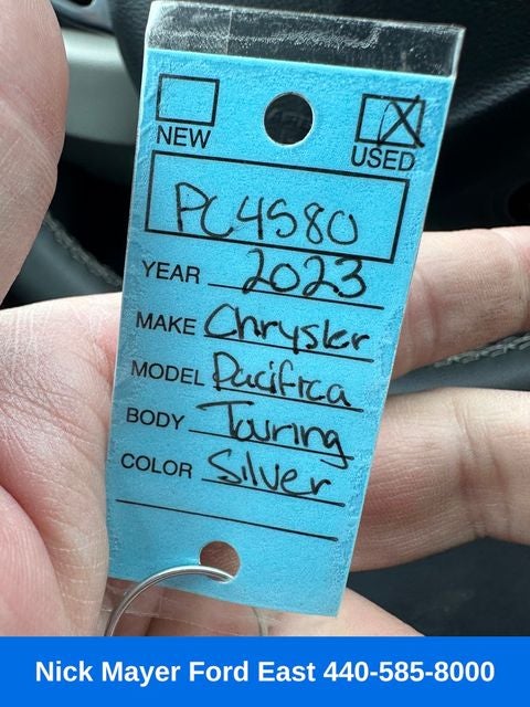 2023 Chrysler Pacifica Touring L