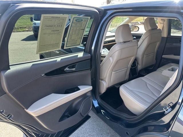 2022 Lincoln Nautilus Standard