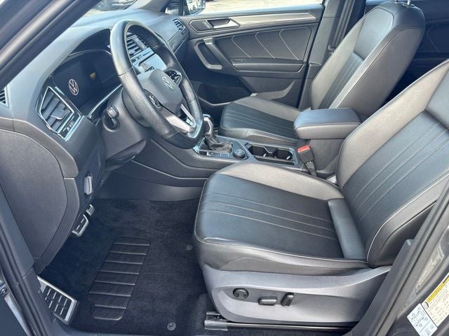 2022 Volkswagen Tiguan 2.0T SE R-Line Black
