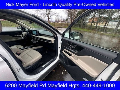 2025 Lincoln Corsair Premiere