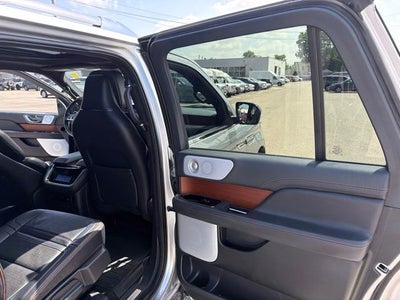2024 Lincoln Navigator L Black Label