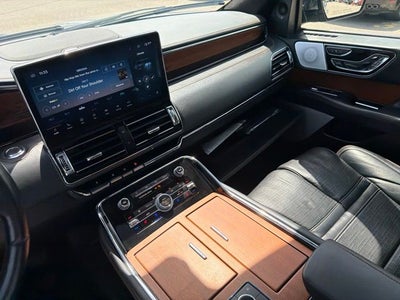 2024 Lincoln Navigator L Black Label