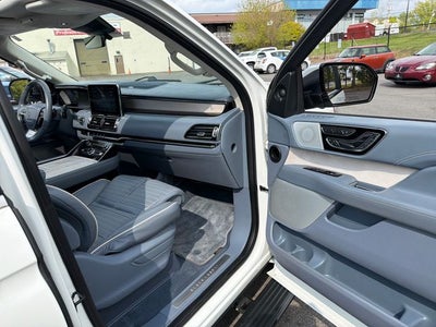 2021 Lincoln Navigator L Black Label