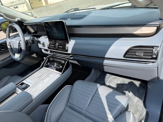 2021 Lincoln Navigator L Black Label