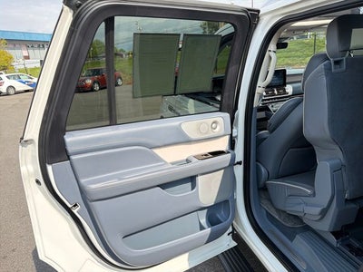 2021 Lincoln Navigator L Black Label