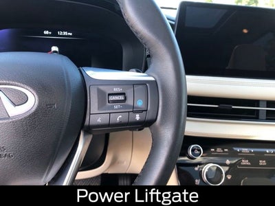 2025 INFINITI QX60 LUXE
