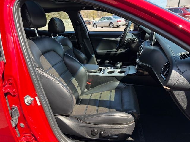 2018 Kia Stinger GT2