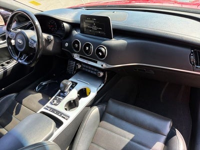 2018 Kia Stinger GT2