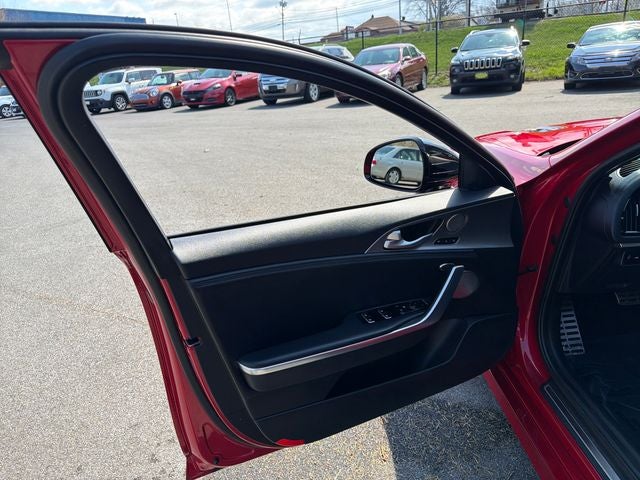 2018 Kia Stinger GT2