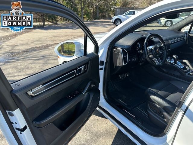 2023 Porsche Cayenne GTS