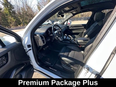 2023 Porsche Cayenne GTS