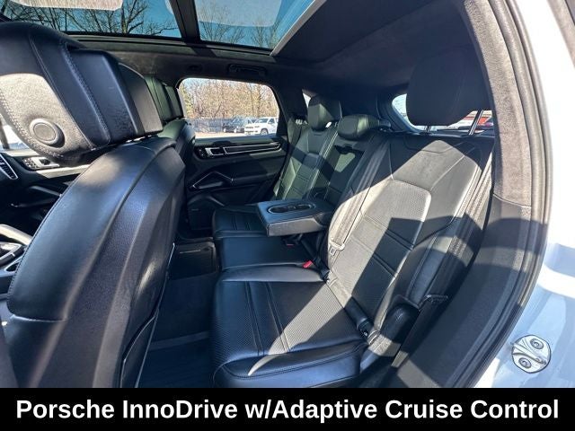 2023 Porsche Cayenne GTS