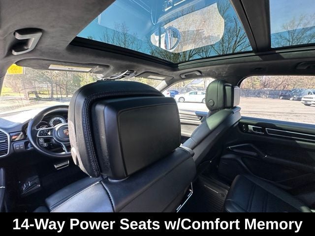 2023 Porsche Cayenne GTS