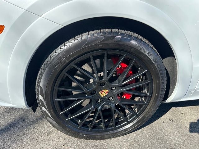 2023 Porsche Cayenne GTS