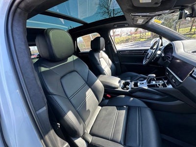 2023 Porsche Cayenne GTS