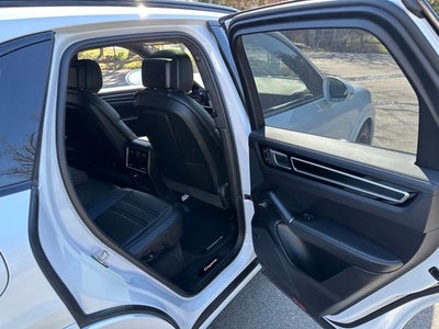 2023 Porsche Cayenne GTS