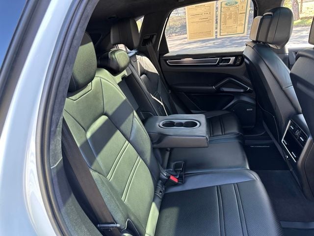 2023 Porsche Cayenne GTS