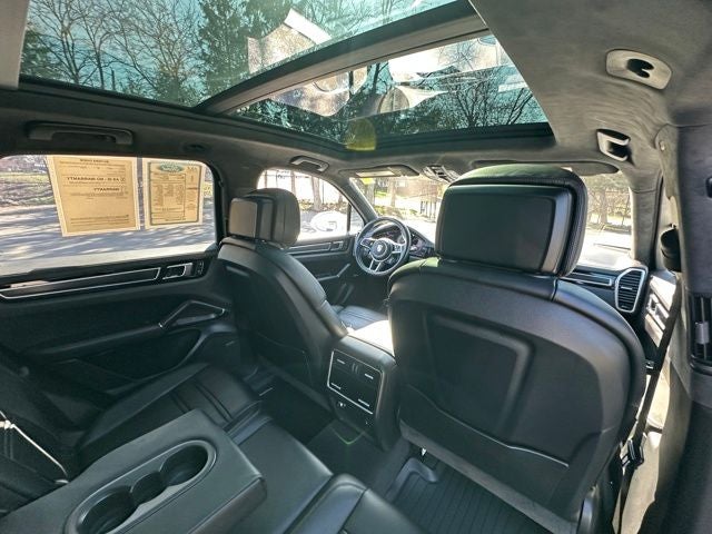 2023 Porsche Cayenne GTS