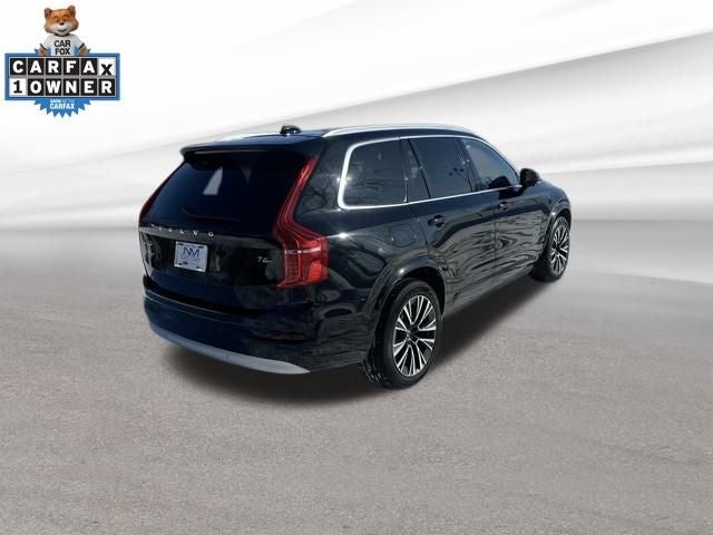 2022 Volvo XC90 T6 Momentum