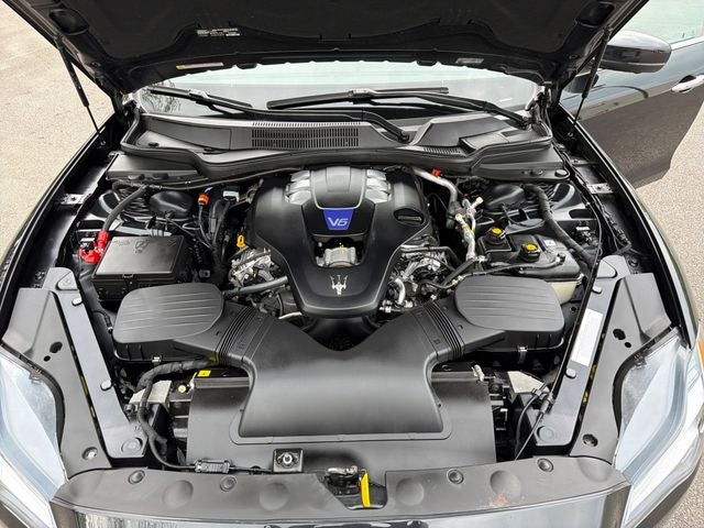 2023 Maserati Quattroporte Modena Q4