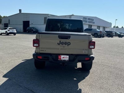 2022 Jeep Gladiator Overland 4x4