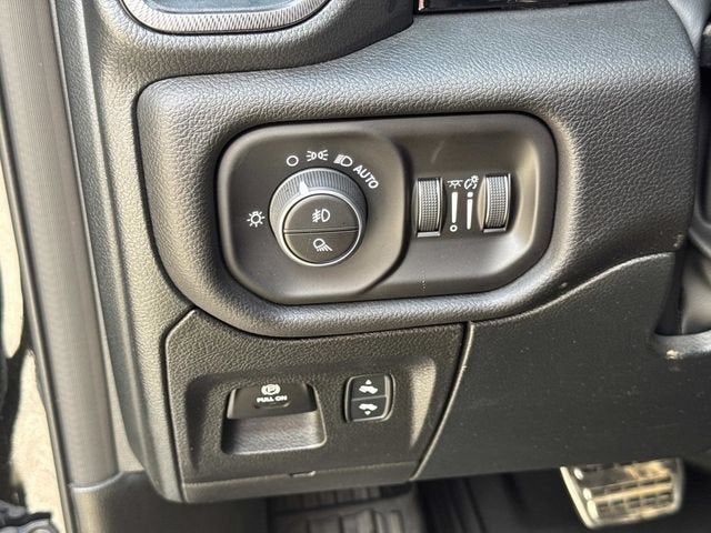 2026 RAM 1500 Rebel Crew Cab 4x4 5'7" Box