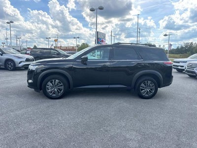 2026 Nissan Pathfinder SV