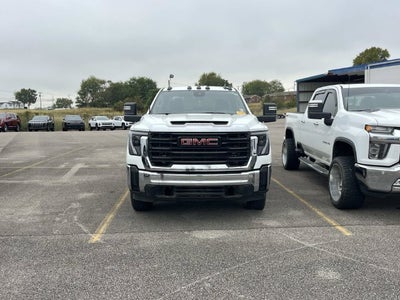 2024 GMC Sierra 2500 HD Pro