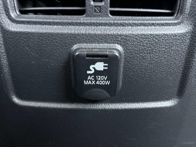 2017 Nissan TITAN PRO-4X