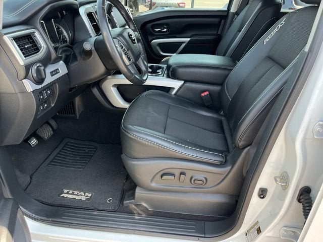 2017 Nissan TITAN PRO-4X