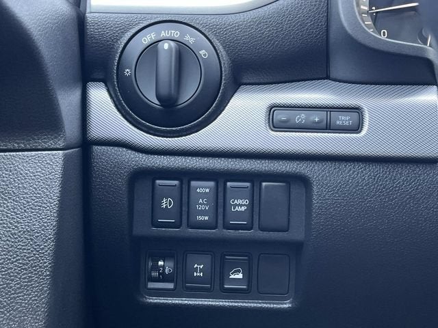 2017 Nissan TITAN PRO-4X