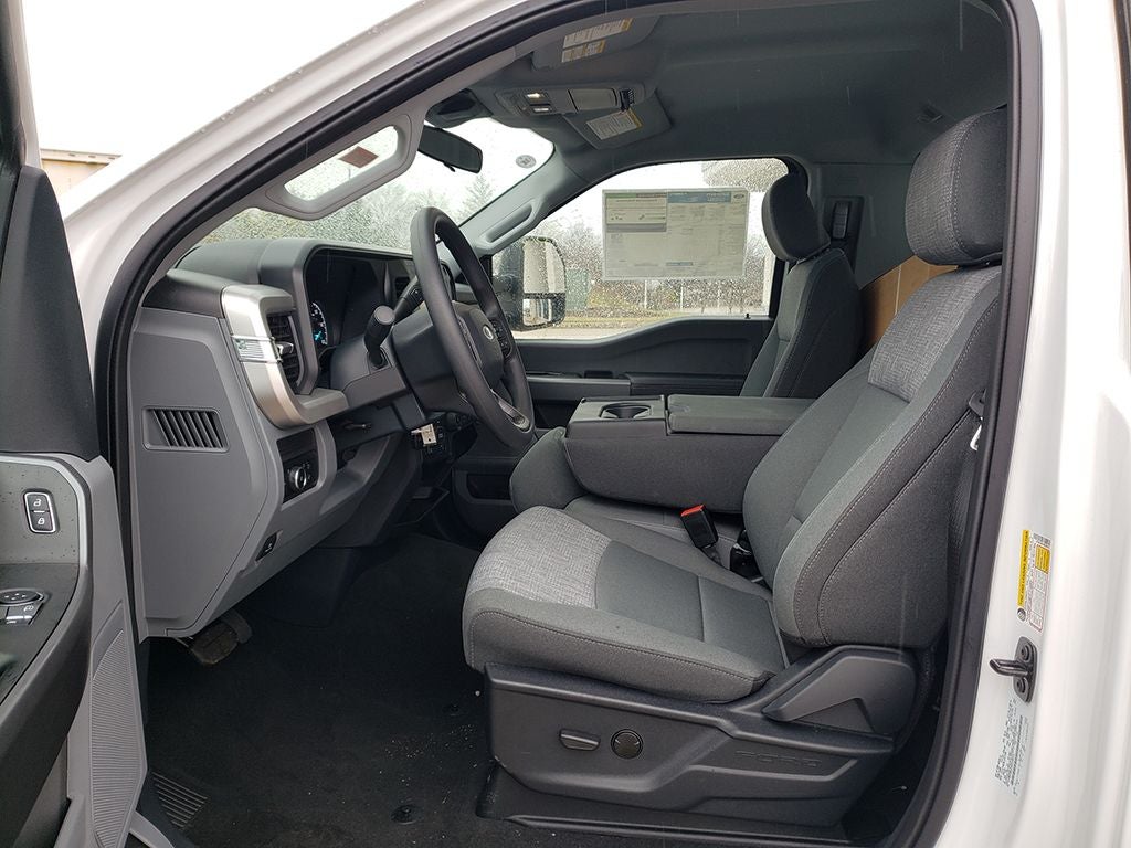 2025 Ford F-350SD XLT